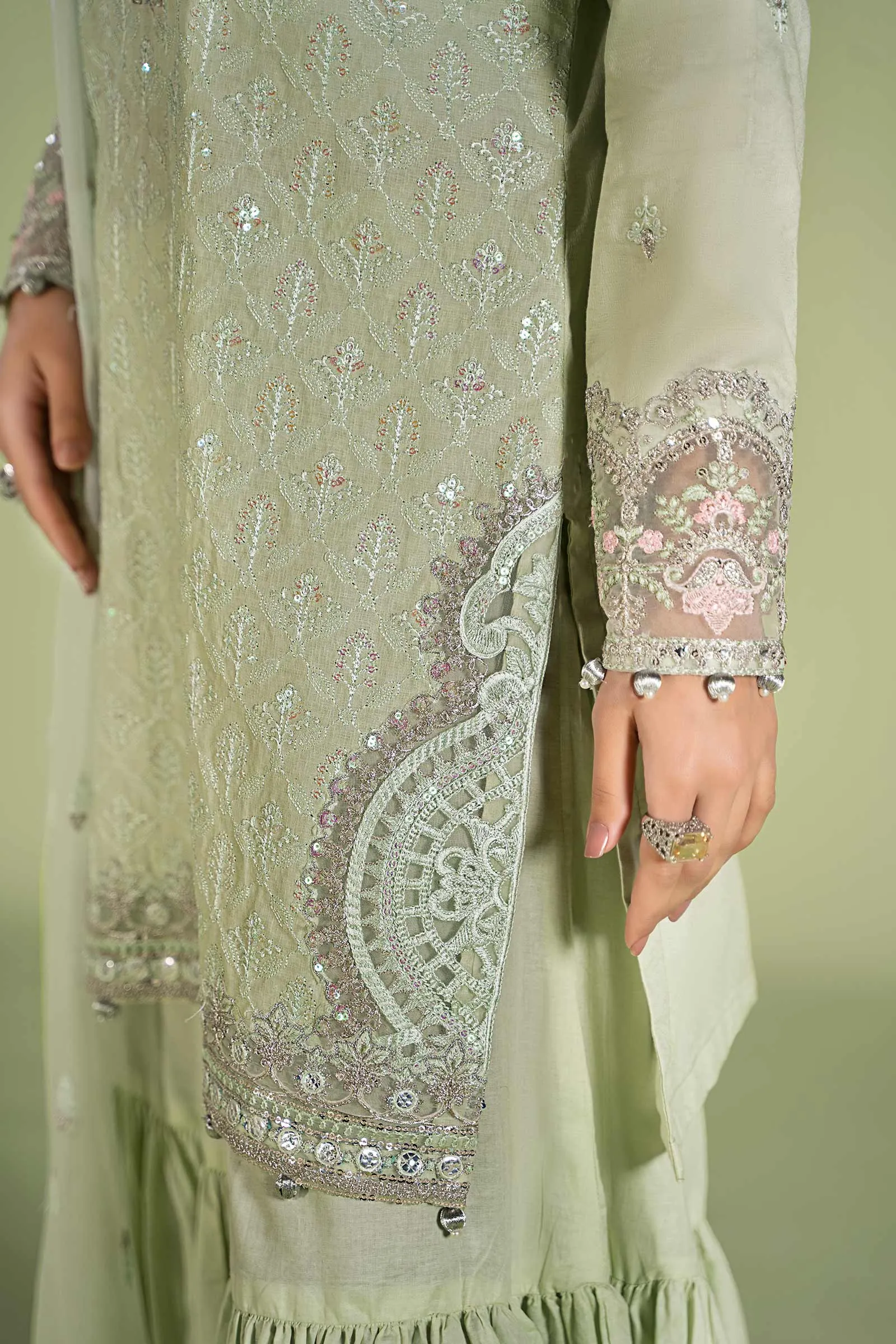 3 Piece Embroidered Lawn Suit | DW-EF24-11