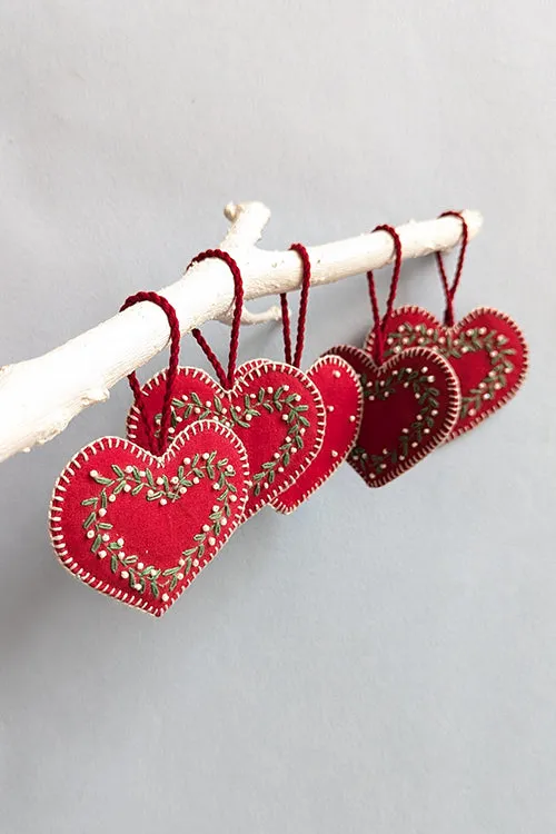 Okhai “Trinkets” Set of 5 Hand-Embroidered Heart-Shaped Christmas Ornaments