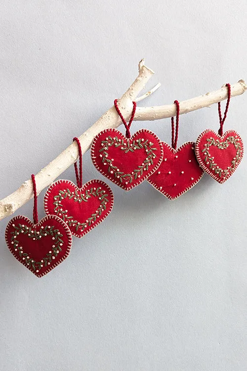 Okhai “Trinkets” Set of 5 Hand-Embroidered Heart-Shaped Christmas Ornaments