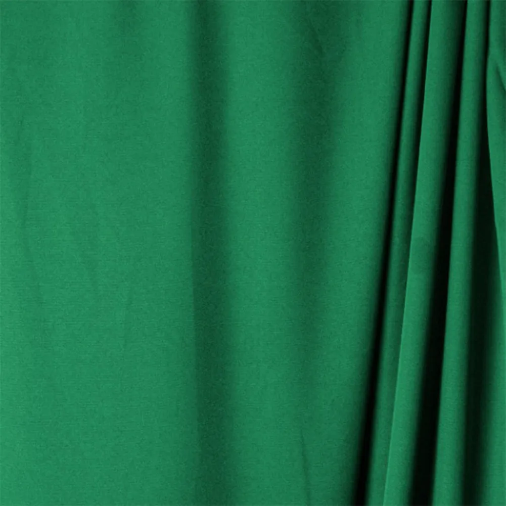 Savage Solid Eco Green 1.52m x 2.74m Eco Wrinkle Resisitant